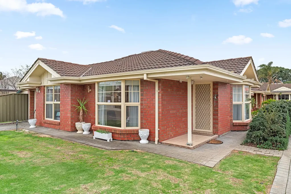 North Plympton 2ਬੈੱਡਰੂਮ Beautifully Updated - a Brilliant Starter or Investment