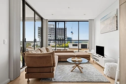 1023/1 Maple Tree Road, Westmead