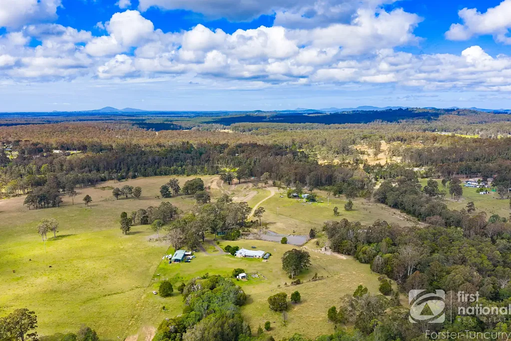 Nabiac 8Zimmer Ultimate Lifestyle Acreage With Multiple Residences & Motocross Track