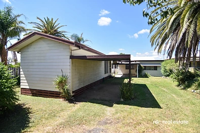Address Withheld, Inverell, NSW 2360, 1 Bedrooms, 1 Bathrooms, Flat