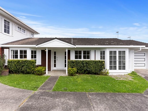 2/18 Tennyson Avenue, Takapuna, North Shore City
