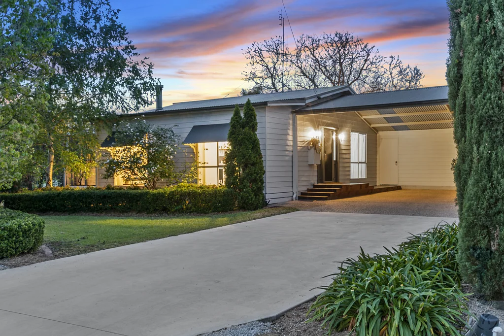 64 Falkiner Street, Tocumwal, NSW 2714