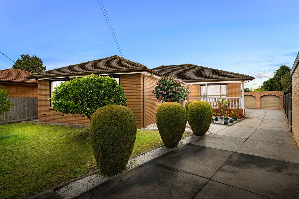 Clarinda 4Kwarto Spacious Family Living with Outstanding Potential