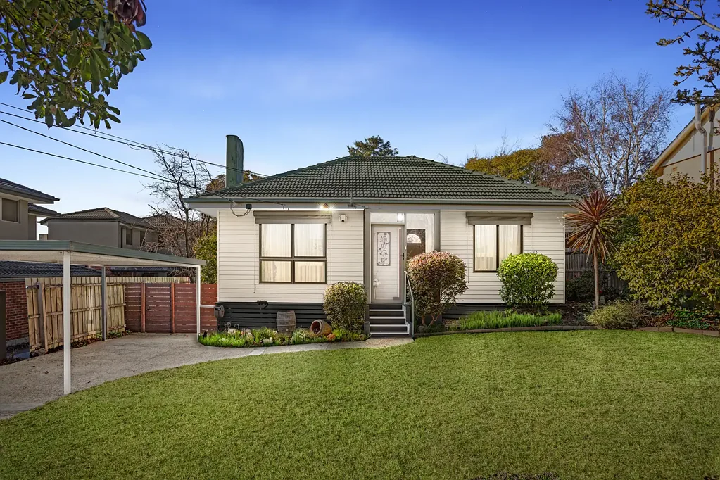 16 Bullarto Street, Chadstone, VIC 3148