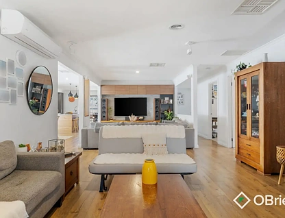 30 Taplan Crescent, Cranbourne West, VIC 3977, 4房, 2浴, 独立屋