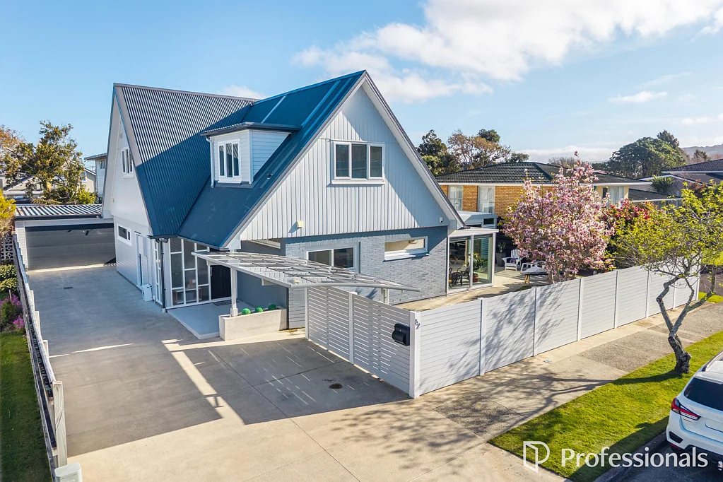 Lower Hutt 4Kwarto Timeless Elegance for Modern Family Living