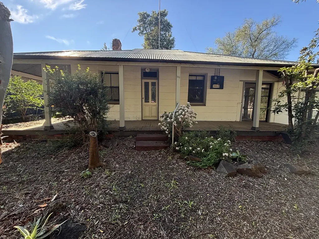 Small Private Home!
