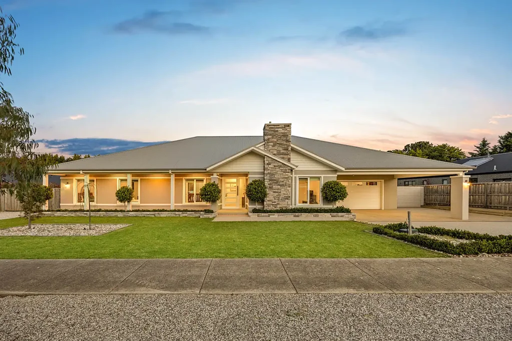 Gisborne 5房  A Gracious Country Sanctuary of Superb Beauty