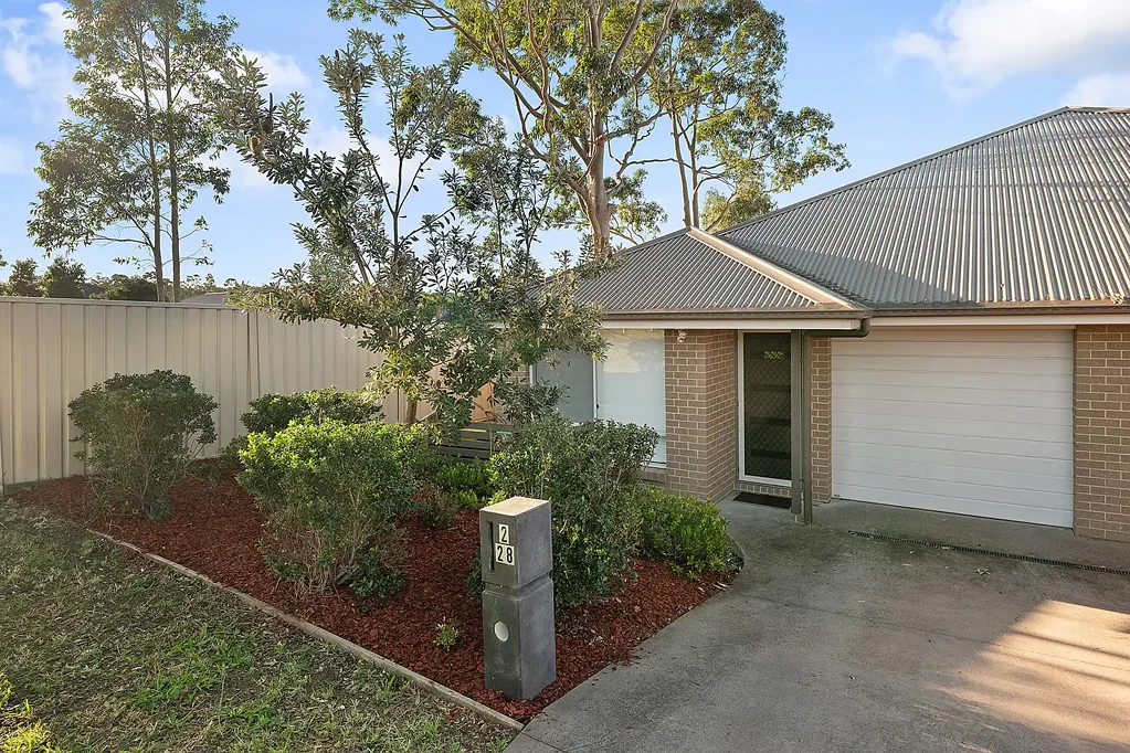 2/28 Croft Close, Thornton, NSW 2322