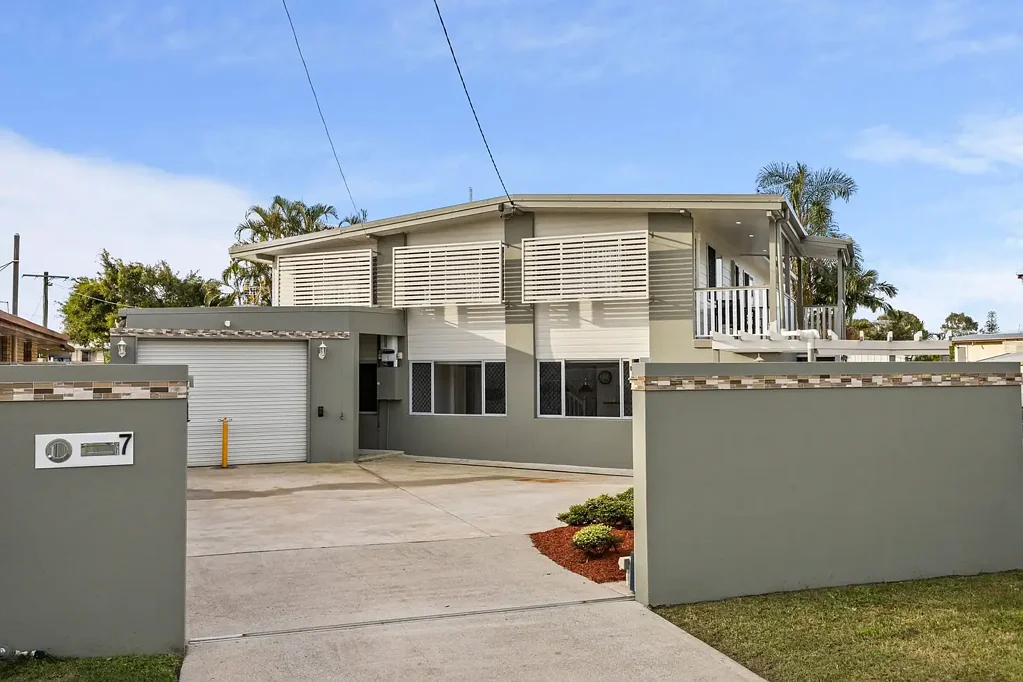 Deception Bay 4Habitaciones Renovated Bayside Sanctuary in a Quiet Cul-De-Sac