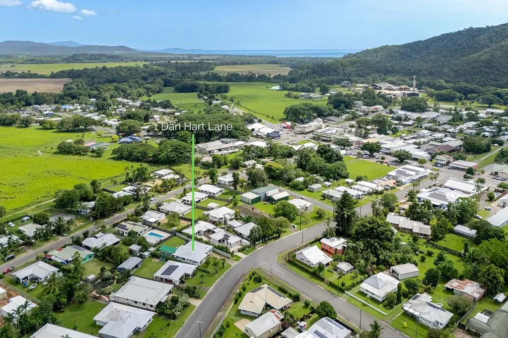 1 Dan Hart Lane, Mossman, QLD 4873
