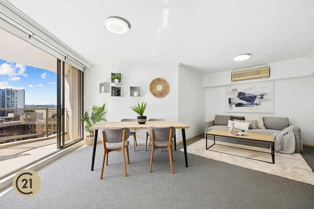 LIFESTYLE IN THE HEART OF THE CBD | STYLE, COMFORT & CONVENIENCE
