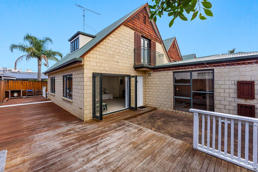 1/52 Taharoto Road, Takapuna, North Shore City, Auckland