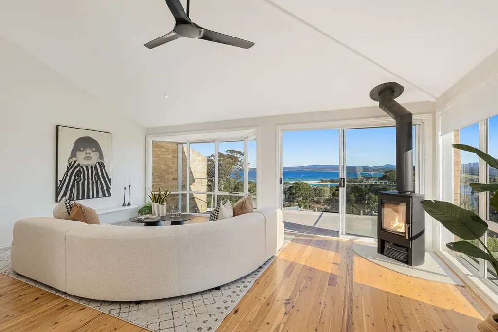 Merimbula 3房  2/28 Lakeview Avenue, Merimbula