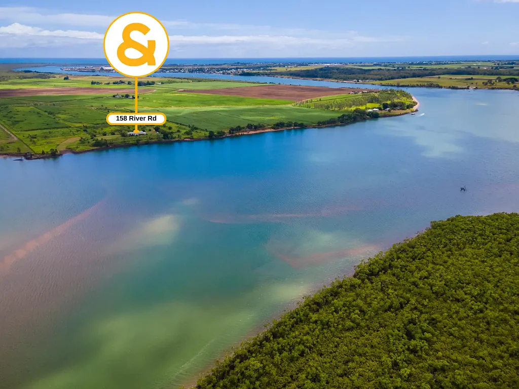 Fairymead  Absolute Saltwater Riverfront Property with Endless Possibilities!