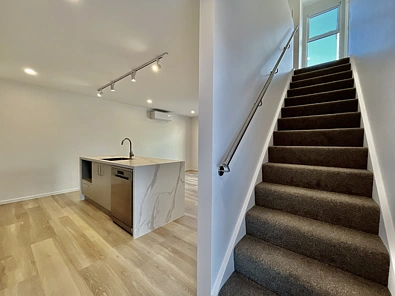 3 bedroom townhouse on Gloucester Street
