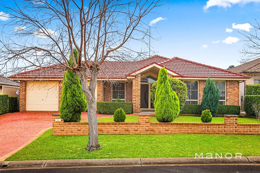 Kellyville Ridge 5 Bedroom Stylish Single-Level Living in a Peaceful Cul-de-sac within the John Palmer & Ponds High School Catchment.