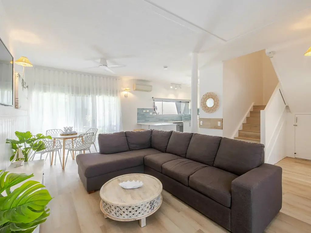 APPROVED TENANT | PENDING PAYMENT