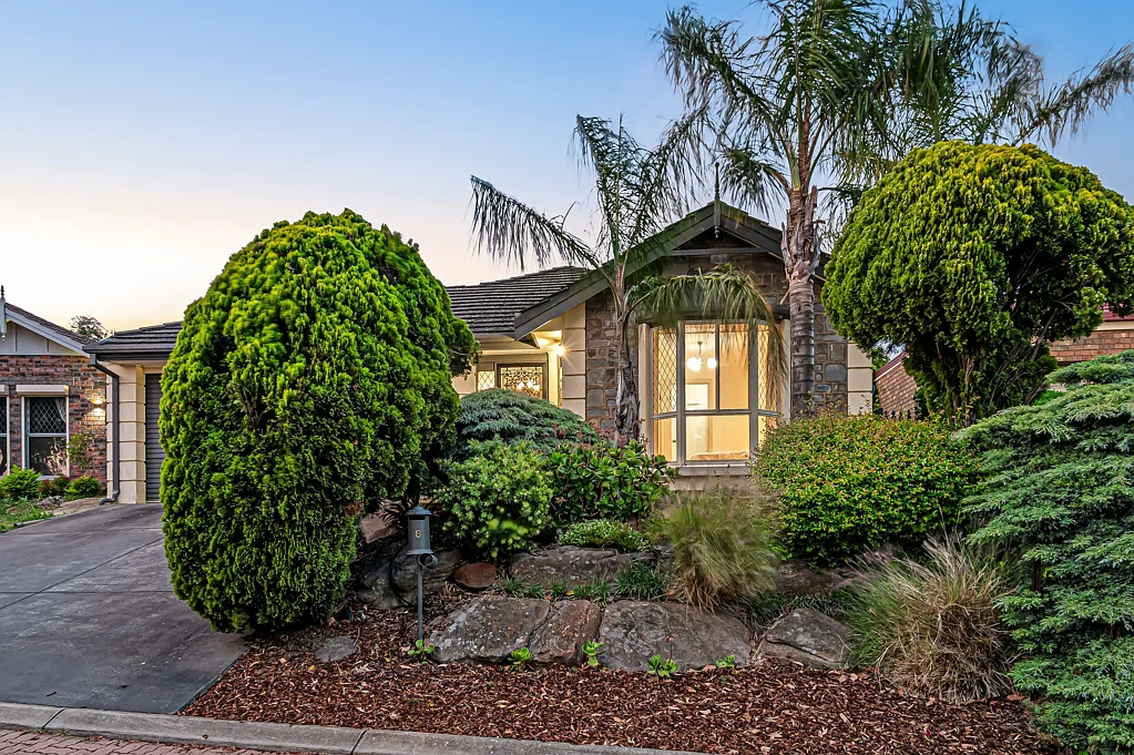 8 Aurora Circuit, Greenwith, SA 5125