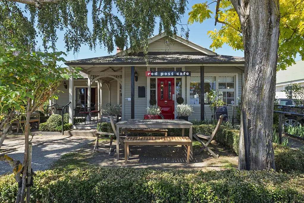 Culverden Established Cafe on State Highway!