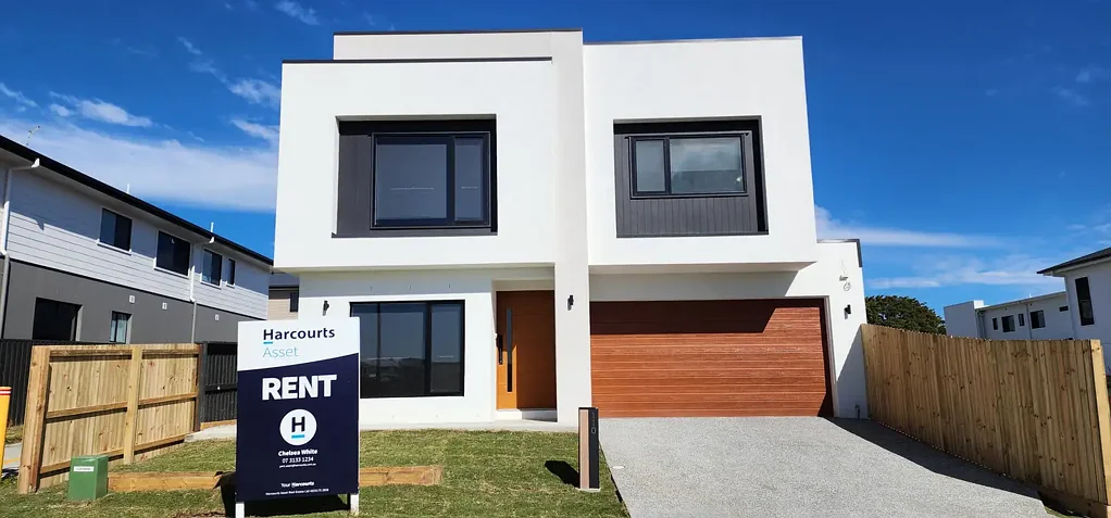 Brand New 5-Bedroom Luxury Family Home for Rent In Rochedale