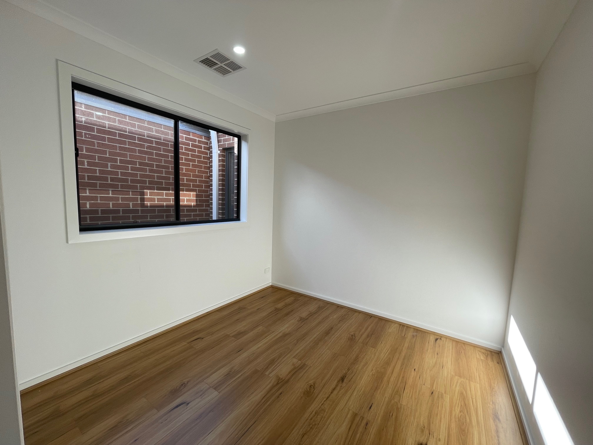 13 MISTLETOE DR, STRATHTULLOH VIC 3338, 0房, 0浴, House