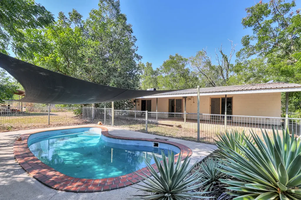Marlow Lagoon 3房  Sprawling Lifestyle Property with Shed, Pool & Endless Potential