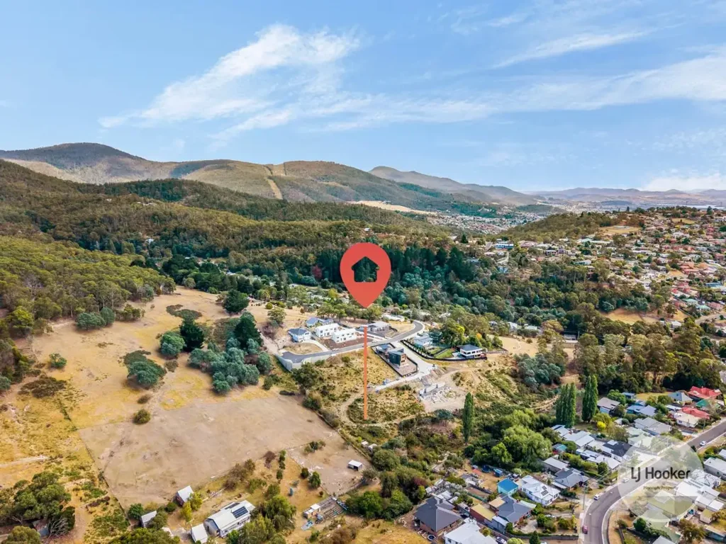 Lenah Valley Lenah Valley - Over 1,600 m2 of Prime, General Residential Land