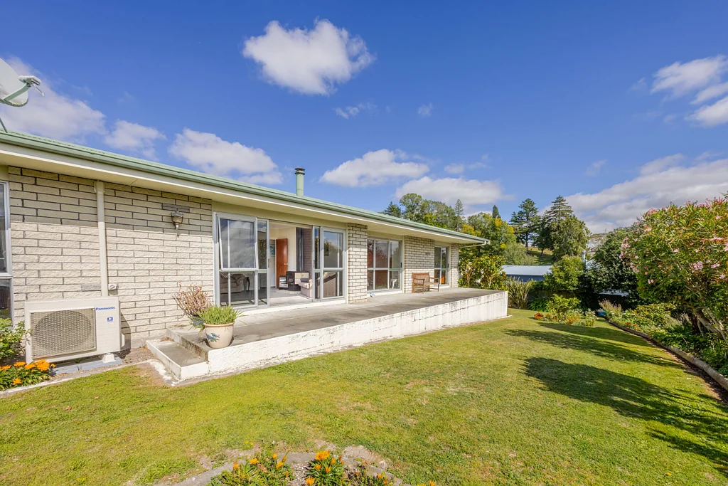 Waipukurau and Surrounds 3房  Solid, convenient, low maintenance