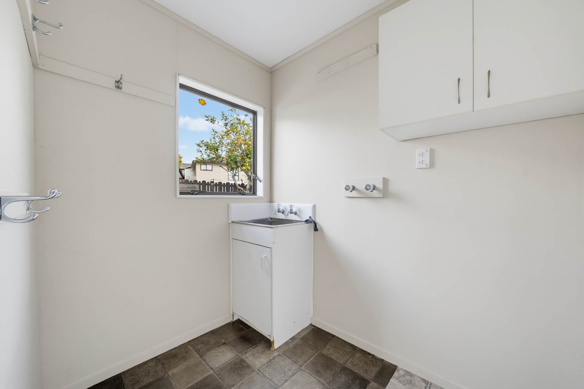15 Hassan Drive, Massey, photo 13