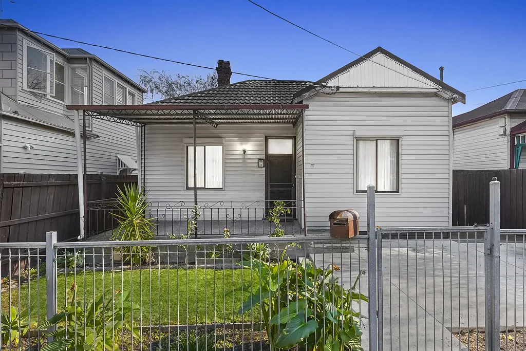 Oakleigh 4部屋 Heartwarming Edwardian living with standout potential!