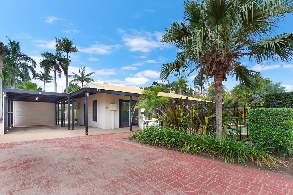 Wulagi 3chambre Landscaped family oasis with lovely alfresco and inviting pool!