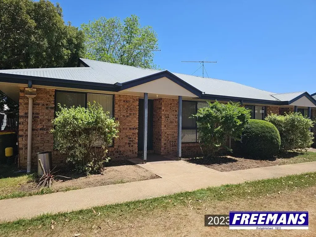 Lovely 2 Bedroom Unit