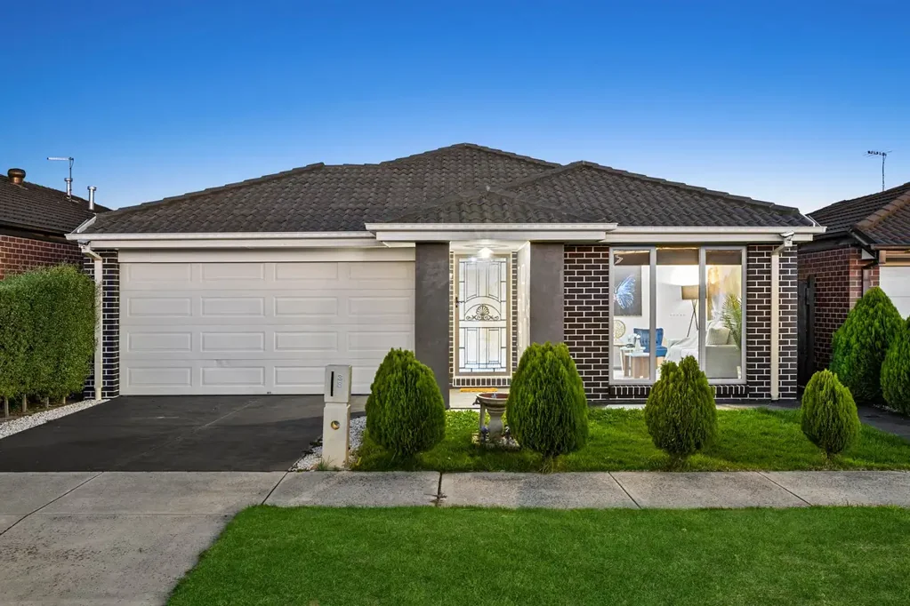 38 Tara Boulevard, Officer, VIC 3809