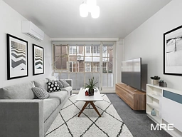 4/114 Riversdale Road, Hawthorn