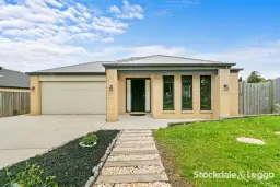 2 Scarborough Crescent, Morwell