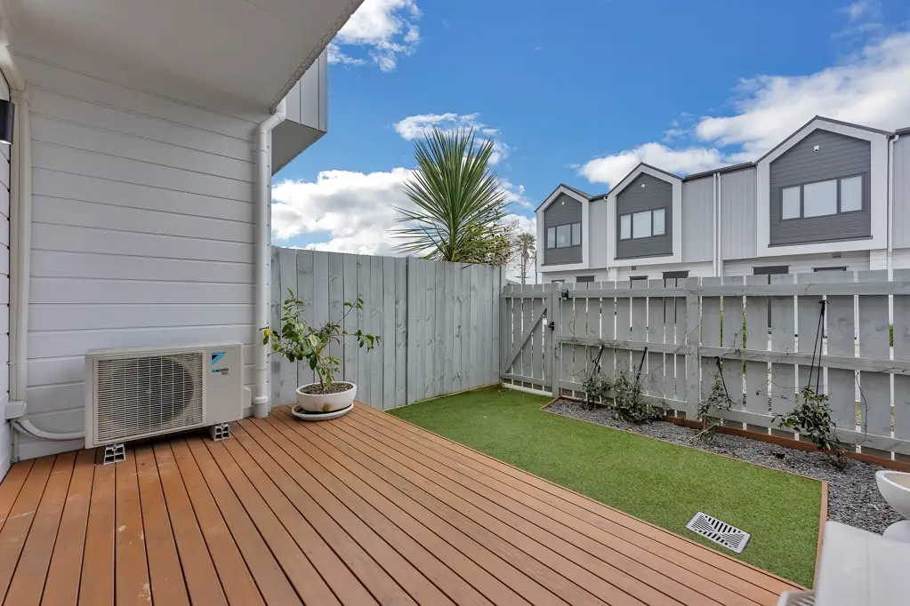 Henderson 2 Bedroom The Perfect Sweet Starter