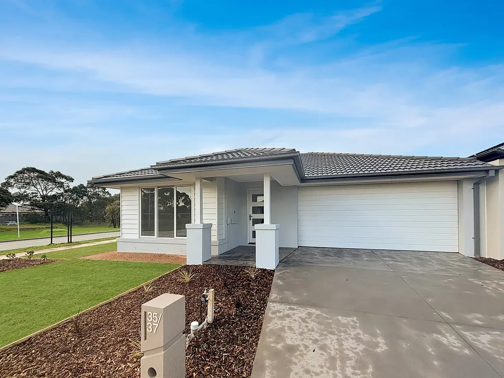 Modern, Energy-Efficient Family Home in the Heart of Leopold