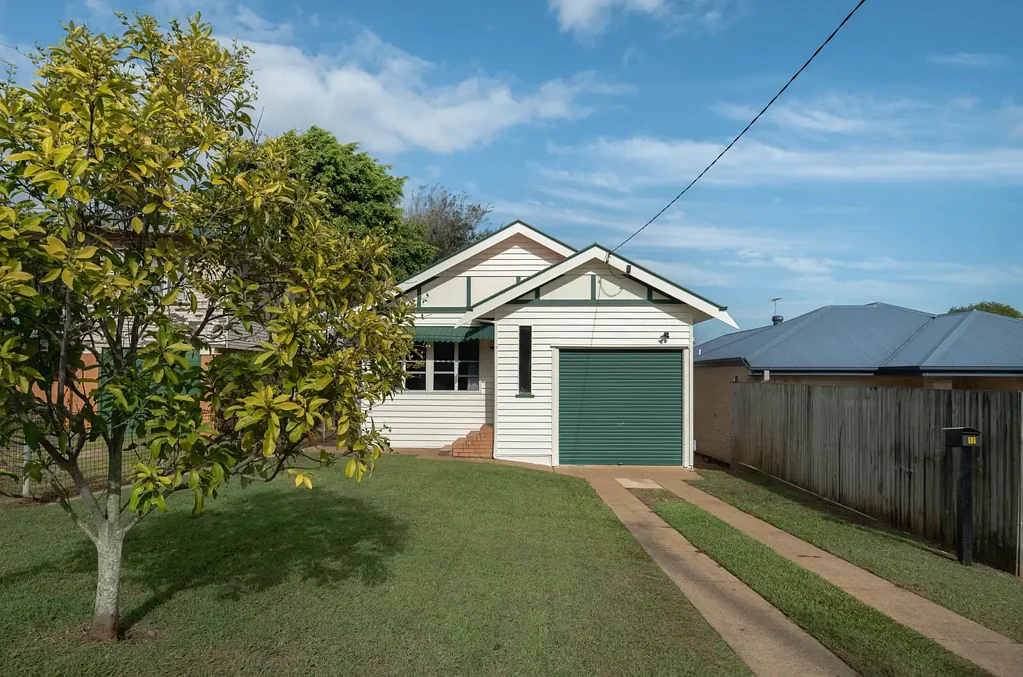 Nudgee 3غرفة نوم Spacious Post War Home in a Prime Location