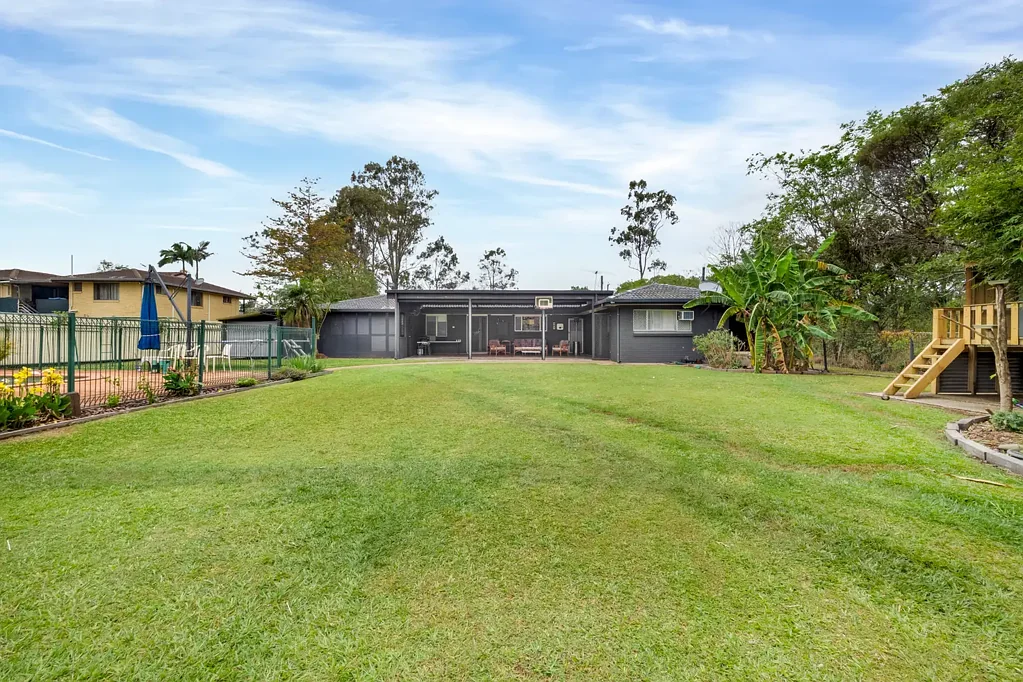 352 Samsonvale Road, Joyner, QLD 4500
