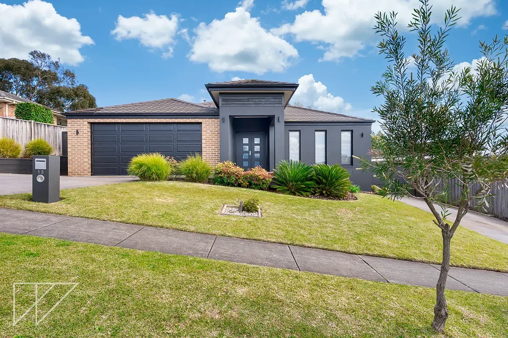 Warragul 4બેડરૂમ Stylish Family Living with Space