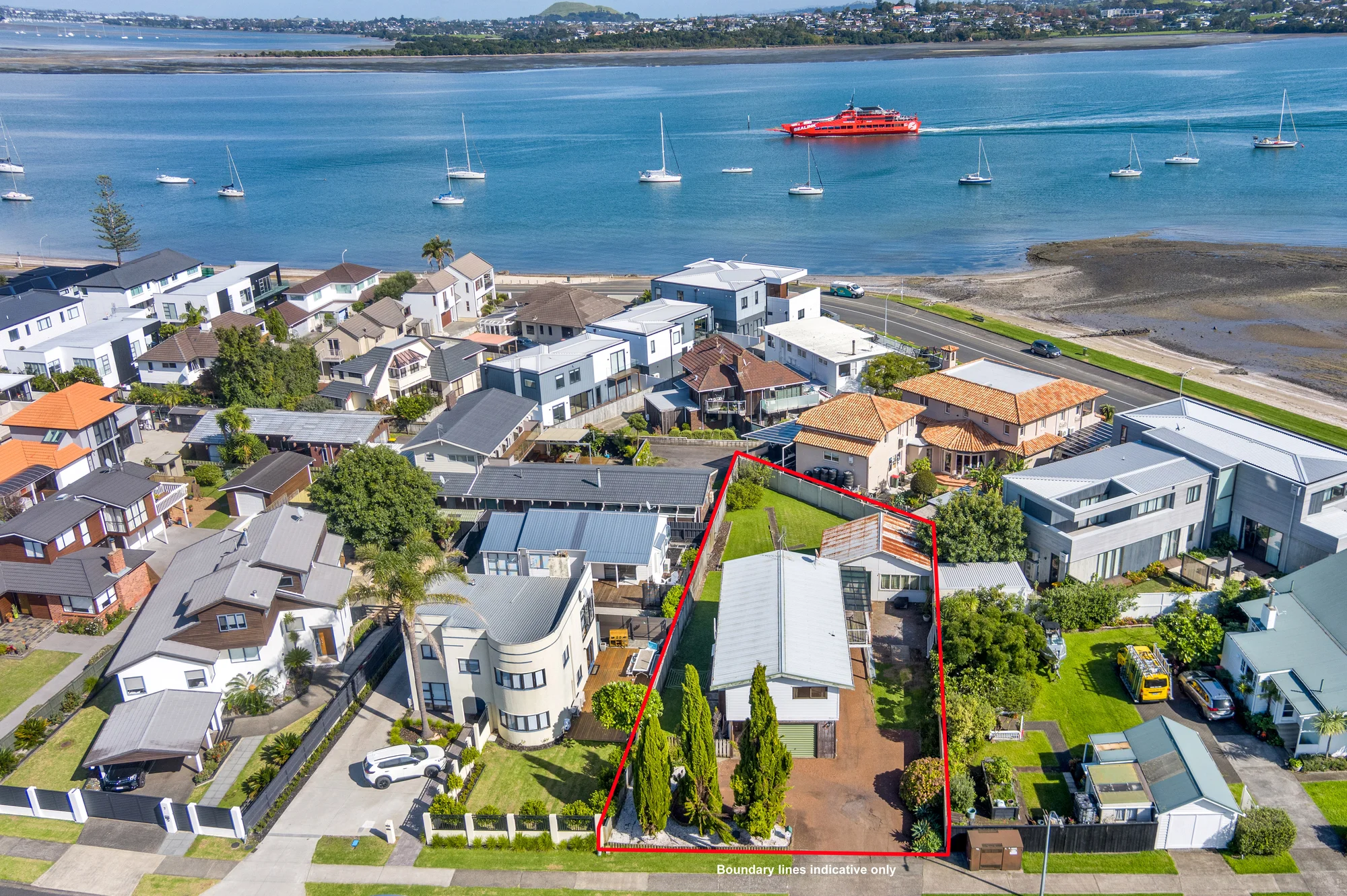 Bucklands Beach 5房  Macleans - 5 bedroom home on 731sqm site