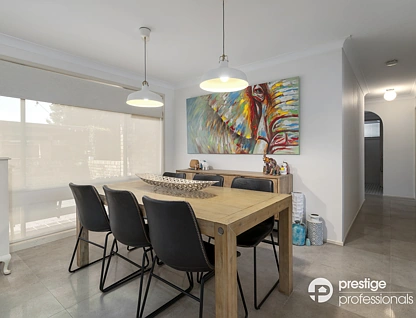 152 Longstaff Avenue, Chipping Norton, South Western Suburbs, 3房, 2浴, House