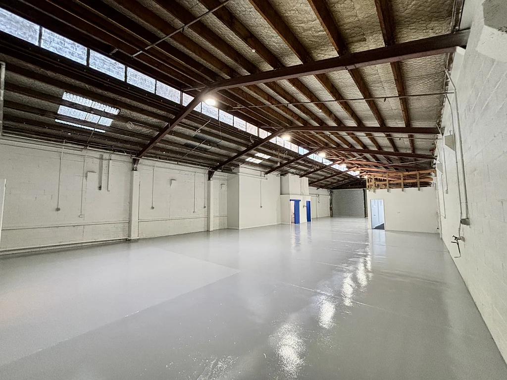 Onehunga Functional warehouse road frontage