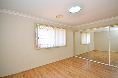 6/24 Bega Street, Pendle Hill, NSW 2145, 2房, 1浴, Unspecified