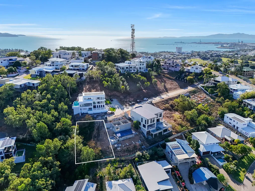 Castle Hill LOT 6 - Luxury Living Beckons: Prime Allotment in Exclusive Castle Hill Estate
