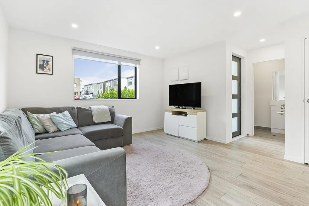Hobsonville 3 Slaapkamer Freehold Corner - Where First Homes Feel Big!