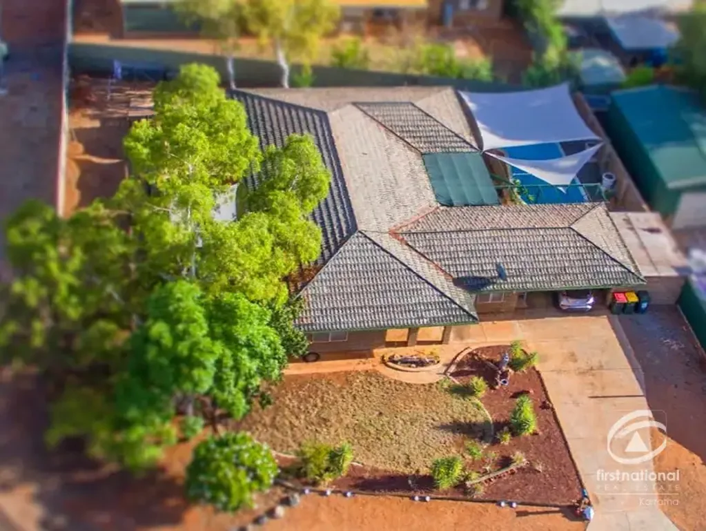 4x2 Family Living Oasis