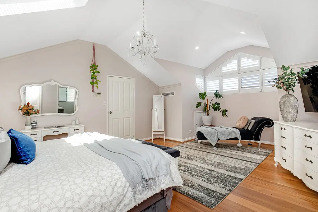 52A Nicholas Crescent, Hilton, WA 6163
