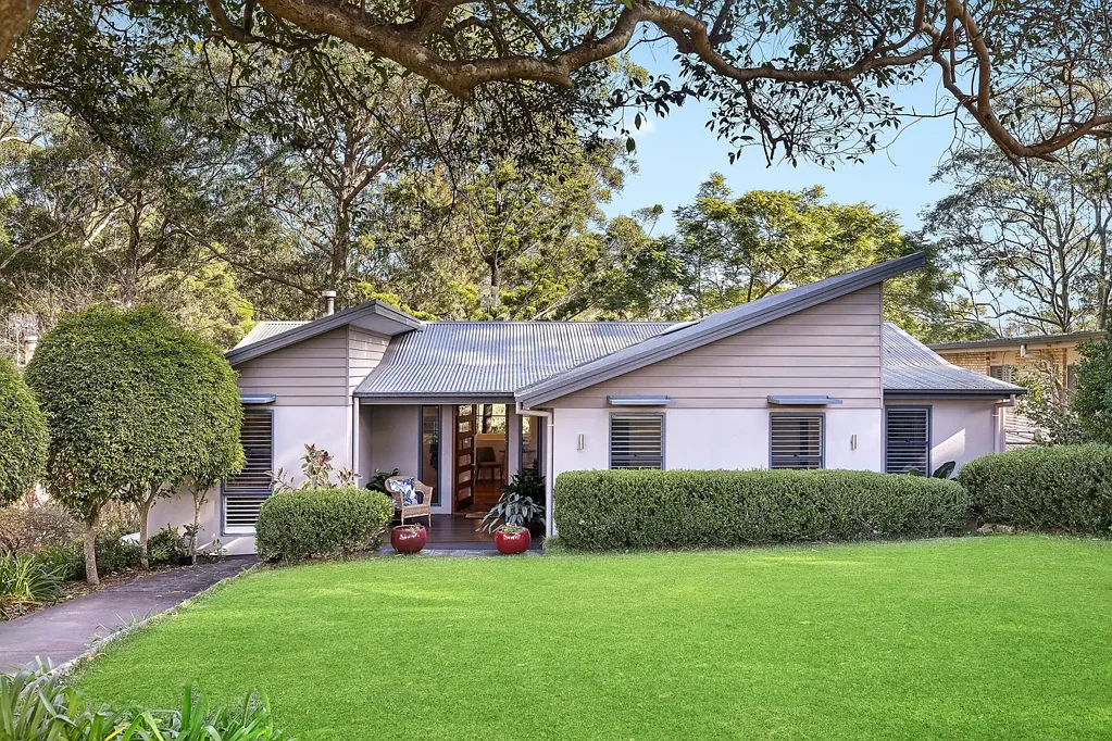 180 Hillside Road, Avoca Beach, NSW 2251